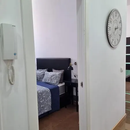 Apartment City